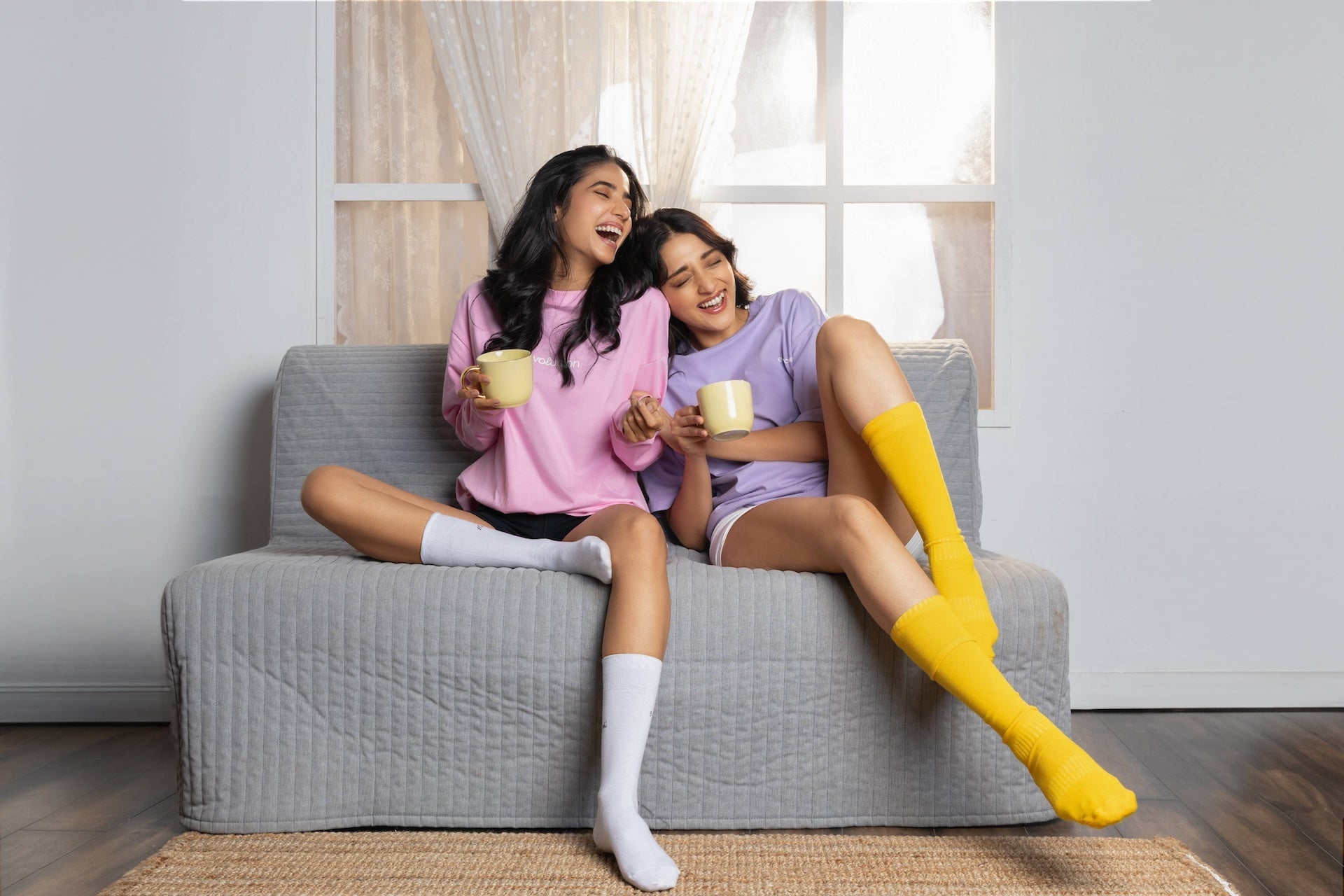 Your Go-To Brunch Look: Polished Without Trying Too Hard - Oversized 100% Cotton Tee Edition